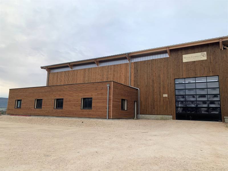 Constructeur et fabricant de bâtiment bois professionnel écologique en Luberon et Provence